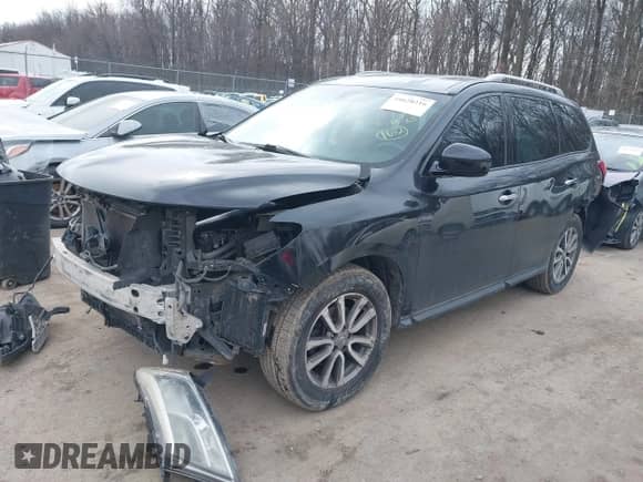 2015 Nissan Pathfinder Platinum with VIN 5N1AR2MM9FC657658, listed as a IAAI auction lot 41628216 with 212,189 mi miles and . Bid and sale history available at DreamBid. Image 2.