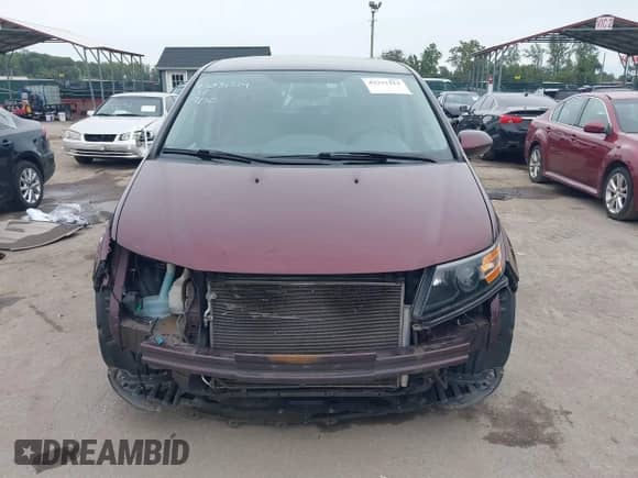 2015 Honda Odyssey EX с VIN 5FNRL5H44FB083896, выставлен на аукционе IAAI как лот 43331214 с пробегом 199 083 миль миль и . История ставок и продаж доступна на DreamBid. Изображение 13.