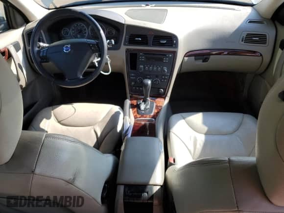 2008 Volvo S60 2.5T с VIN YV1RH592382689429, выставлен на аукционе Copart как лот 58556345 с пробегом 122 357 миль миль и Списание • Salvage title. История ставок и продаж доступна на DreamBid. Изображение 8.