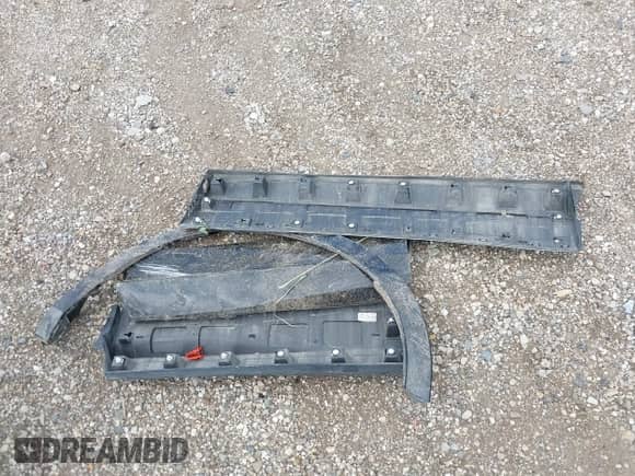 2021 Chevrolet Blazer RS с VIN 3GNKBKRS2MS542967, выставлен на аукционе IAAI как лот 42617417 с пробегом 48 571 миль миль и . История ставок и продаж доступна на DreamBid. Изображение 12.