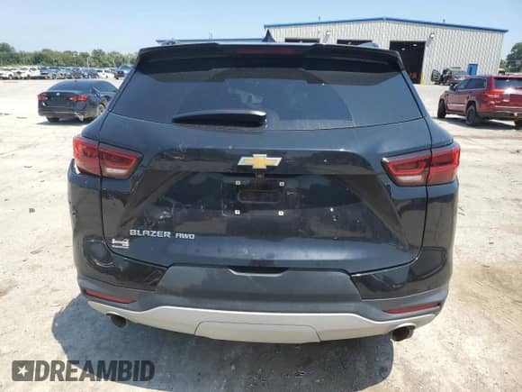 2023 Chevrolet Blazer LT z VIN 3GNKBJRS1PS169225, wystawiony jako Copart lot #67789285 z przebiegiem Nie podano mil oraz Szkoda całkowita • Salvage title. Historia ofert i sprzedaży dostępna na DreamBid. Obrazek 6.