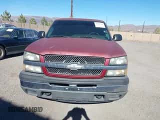 2005 Chevrolet Silverado 1500 LS z VIN 2GCEC13T651260410, wystawiony jako IAAI lot #43585149 z przebiegiem 175 327 mil mil oraz . Historia ofert i sprzedaży dostępna na DreamBid. Obrazek 6.