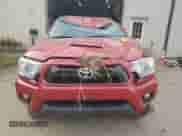 2015 Toyota Tacoma z VIN 3TMLU4EN7FM195355, wystawiony jako Copart lot #84581465 z przebiegiem Nie podano mil oraz Szkoda całkowita • Salvage title. Historia ofert i sprzedaży dostępna na DreamBid. Obrazek 5.