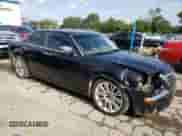 2008 Chrysler 300 C Hemi с VIN 2C3KA63H38H335954, выставлен на аукционе Copart как лот 65041354 с пробегом 206 623 миль миль и Списание • Salvage title. История ставок и продаж доступна на DreamBid. Изображение 4.