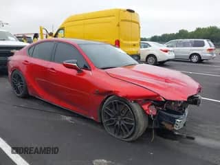 2023 Lexus IS 500 F Sport Performance Premium z VIN JTHAP1D25P5004199, wystawiony jako IAAI lot #42940556 z przebiegiem 26 389 mil mil oraz . Historia ofert i sprzedaży dostępna na DreamBid. Obrazek 1.