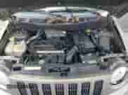 2008 Jeep Compass Sport с VIN 1J8FT47098D660985, выставлен на аукционе Copart как лот 82090525 с пробегом 140 750 миль миль и Списание • Salvage title. История ставок и продаж доступна на DreamBid. Изображение 12.