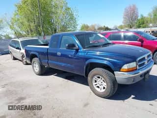 2001 Dodge Dakota Sport with VIN 1B7GG22N21S276507, listed as a IAAI auction lot 42072844 with 225,874 mi miles and . Bid and sale history available at DreamBid. Image 1.