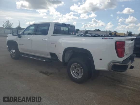 2021 Chevrolet Silverado 3500HD LTZ с VIN 1GC4YUEY9MF239744, выставлен на аукционе Copart как лот 72356274 с пробегом 108 048 миль миль и Списание • Salvage title. История ставок и продаж доступна на DreamBid. Изображение 2.