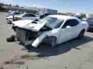 2019 Dodge Challenger SXT with VIN 2C3CDZAG0KH727725, listed as a Copart auction lot 70292555 with 90,100 mi miles and Salvage title. Bid and sale history available at DreamBid. Image 1.