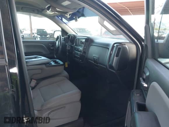 2017 Chevrolet Silverado 1500 Custom с VIN 1GCRCPEH7HZ132377, выставлен на аукционе IAAI как лот 43165927 с пробегом 88 671 миль миль и . История ставок и продаж доступна на DreamBid. Изображение 5.