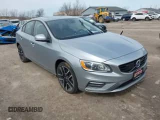 2018 Volvo S60 Dynamic с VIN YV140MTL2J2451669, выставлен на аукционе IAAI как лот 41826884 с пробегом Не указан миль и . История ставок и продаж доступна на DreamBid. Изображение 1.