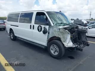 2019 Chevrolet Express Passenger LT с VIN 1GAZGPFG9K1266347, выставлен на аукционе IAAI как лот 42531922 с пробегом 141 523 миль миль и . История ставок и продаж доступна на DreamBid. Изображение 1.