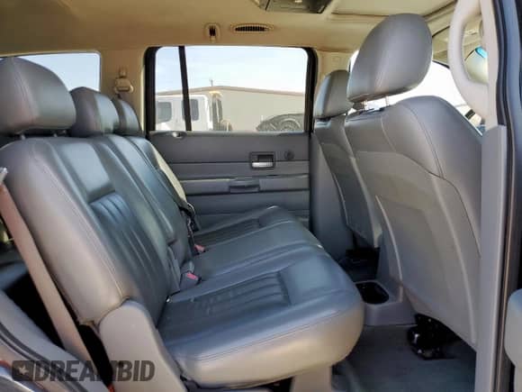2004 Dodge Durango Limited with VIN 1D4HD58D04F107695, listed as a Copart auction lot 67062675 with 200,168 mi miles and Salvage title. Bid and sale history available at DreamBid. Image 11.