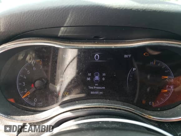 2017 Jeep Grand Cherokee Laredo with VIN 1C4RJEAG7HC740703, listed as a Copart auction lot 70167095 with 88,495 mi miles and Salvage title. Bid and sale history available at DreamBid. Image 9.