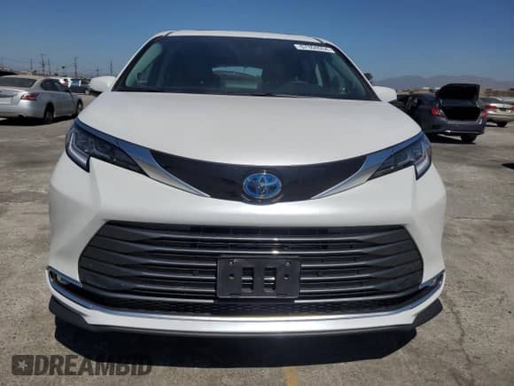 2024 Toyota Sienna Limited с VIN 5TDZRKEC1RS187559, выставлен на аукционе Copart как лот 67304034 с пробегом 17 947 миль миль и Списание • Salvage title. История ставок и продаж доступна на DreamBid. Изображение 5.