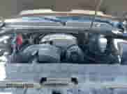 2011 Chevrolet Suburban LT z VIN 1GNSCJE09BR344091, wystawiony jako IAAI lot #41605909 z przebiegiem 312 559 mil mil oraz . Historia ofert i sprzedaży dostępna na DreamBid. Obrazek 10.