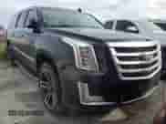 2019 Cadillac Escalade ESV z VIN 1GYS3GKJ9KR350198, wystawiony jako Copart lot #75814444 z przebiegiem Nie podano mil oraz Nie do naprawy • Non repairable. Historia ofert i sprzedaży dostępna na DreamBid. Obrazek 5.