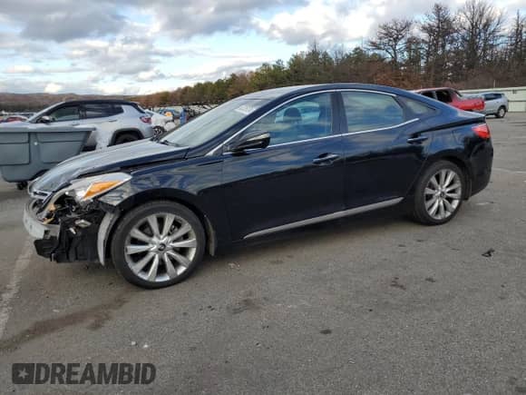 2013 Hyundai Azera с VIN KMHFH4JG3DA221836, выставлен на аукционе Copart как лот 83226124 с пробегом 178 484 миль миль и Списание • Salvage title. История ставок и продаж доступна на DreamBid. Изображение 1.