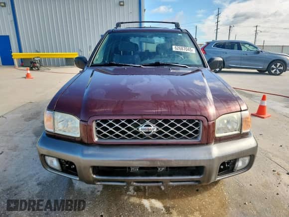 1999 Nissan Pathfinder XE with VIN JN8AR07YXXW356263, listed as a Copart auction lot 62687045 with 113,500 mi miles and Salvage title. Bid and sale history available at DreamBid. Image 5.