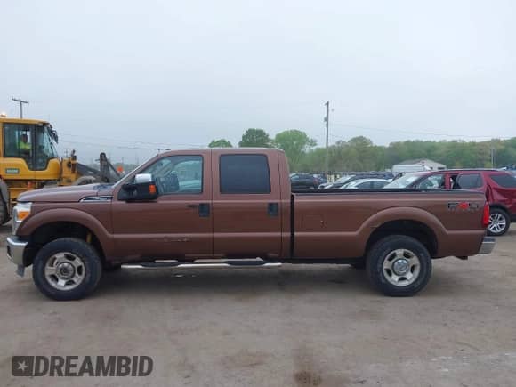 2011 Ford F-250 XL с VIN 1FT7W2B68BEA17368, выставлен на аукционе IAAI как лот 42267048 с пробегом 132 044 миль миль и . История ставок и продаж доступна на DreamBid. Изображение 15.