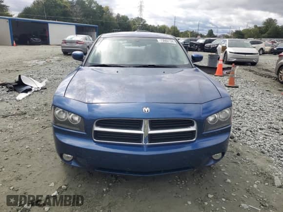 2010 Dodge Charger Rallye z VIN 2B3CA9CV6AH315759, wystawiony jako Copart lot #73682134 z przebiegiem 84 482 mil mil oraz Szkoda całkowita • Salvage title. Historia ofert i sprzedaży dostępna na DreamBid. Obrazek 5.