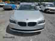 2011 BMW 7 Series 750Li xDrive z VIN WBAKC8C50BC433869, wystawiony jako Copart lot #64087635 z przebiegiem 122 173 mil mil oraz Szkoda całkowita • Salvage title. Historia ofert i sprzedaży dostępna na DreamBid. Obrazek 5.