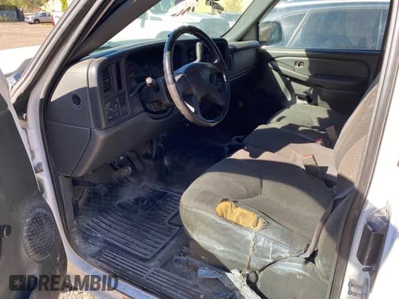 2006 Chevrolet Silverado 1500 Work Truck с VIN 1GCEC19V46Z222918, выставлен на аукционе IAAI как лот 43538270 с пробегом 208 200 миль миль и . История ставок и продаж доступна на DreamBid. Изображение 18.