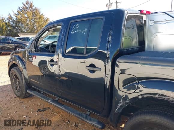 2020 Nissan Frontier Pro-4X with VIN 1N6ED0EB8LN712068, listed as a IAAI auction lot 41207975 with 73,717 mi miles and . Bid and sale history available at DreamBid. Image 13.