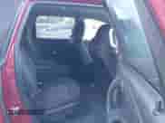 2013 Chevrolet Traverse LT z VIN 1GNKVJKD4DJ136963, wystawiony jako IAAI lot #43385919 z przebiegiem 124 879 mil mil oraz . Historia ofert i sprzedaży dostępna na DreamBid. Obrazek 8.