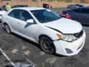 2012 Toyota Camry L z VIN 4T4BF1FK2CR243684, wystawiony jako IAAI lot #43527902 z przebiegiem 189 951 mil mil oraz . Historia ofert i sprzedaży dostępna na DreamBid. Obrazek 1.