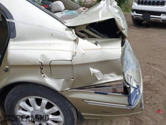 2003 Hyundai Sonata GLS with VIN KMHWF35H73A802869, listed as a IAAI auction lot 42413625 with Not provided miles and . Bid and sale history available at DreamBid. Image 6.