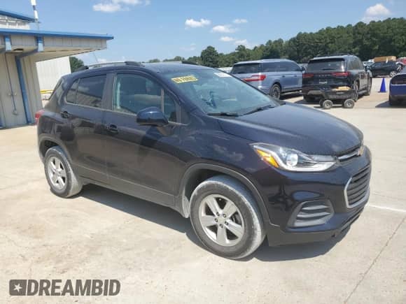 2022 Chevrolet Trax LT with VIN KL7CJPSM7NB534348, listed as a Copart auction lot 71819205 with 77,878 mi miles and Clean title. Bid and sale history available at DreamBid. Image 4.