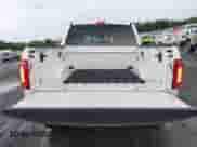 2015 Ford F-150 XLT z VIN 1FTEW1EF4FFA01987, wystawiony jako IAAI lot #42471070 z przebiegiem 123 433 mil mil oraz . Historia ofert i sprzedaży dostępna na DreamBid. Obrazek 17.