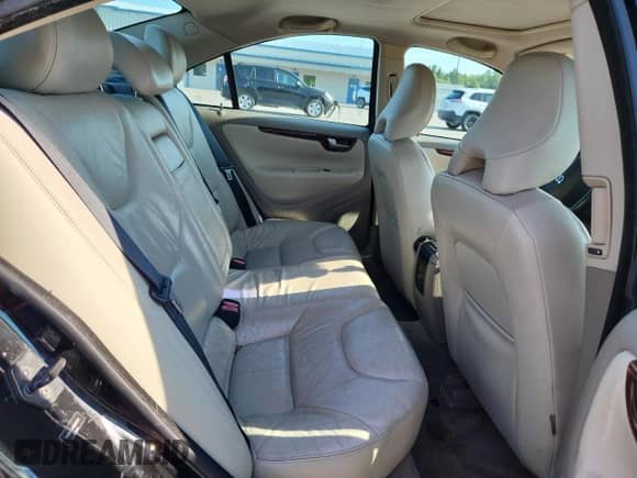 2008 Volvo S60 2.5T с VIN YV1RH592082688349, выставлен на аукционе Copart как лот 66074555 с пробегом Не указан миль и Списание • Salvage title. История ставок и продаж доступна на DreamBid. Изображение 10.