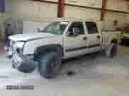 2005 Chevrolet Silverado 1500HD LS z VIN 1GCGC13U85F838985, wystawiony jako Copart lot #57083315 z przebiegiem 284 737 mil mil oraz Szkoda całkowita • Salvage title. Historia ofert i sprzedaży dostępna na DreamBid. Obrazek 1.