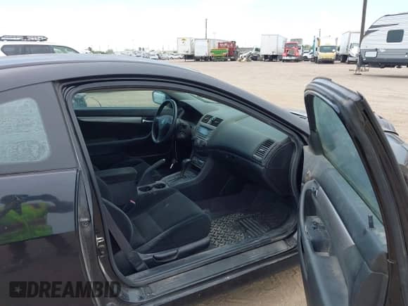2007 Honda Accord LX с VIN 1HGCM72327A021228, выставлен на аукционе IAAI как лот 43032716 с пробегом 153 973 миль миль и . История ставок и продаж доступна на DreamBid. Изображение 5.