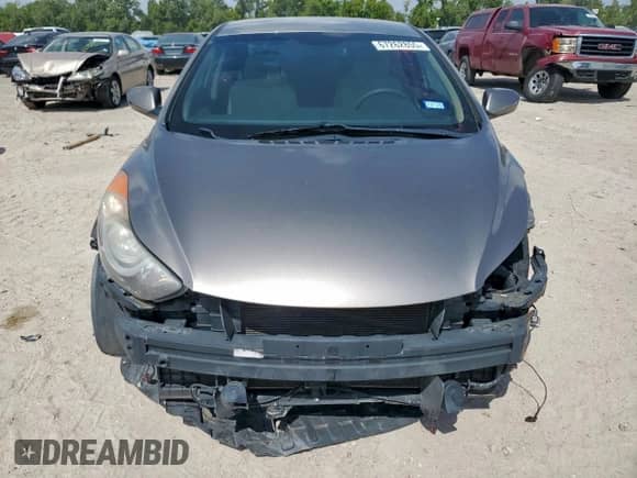 2013 Hyundai Elantra Limited с VIN 5NPDH4AE3DH261191, выставлен на аукционе Copart как лот 67262855 с пробегом 107 419 миль миль и Списание • Salvage title. История ставок и продаж доступна на DreamBid. Изображение 5.
