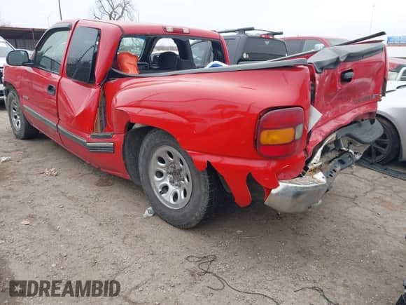 1999 Chevrolet Silverado 1500 LS с VIN 1GCEC19V2XZ165815, выставлен на аукционе IAAI как лот 41483231 с пробегом Не указан миль и . История ставок и продаж доступна на DreamBid. Изображение 3.