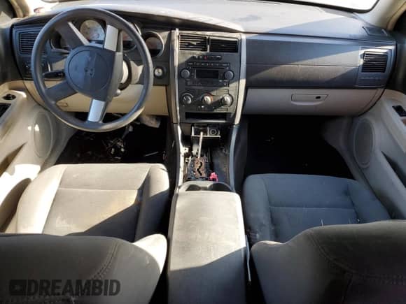 2006 Dodge Magnum with VIN 2D4FV47T96H315826, listed as a Copart auction lot 87106635 with Not provided miles and Salvage title. Bid and sale history available at DreamBid. Image 8.