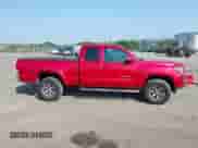 2016 Toyota Tacoma SR5 с VIN 5TFSZ5AN8GX017006, выставлен на аукционе IAAI как лот 42534642 с пробегом 39 555 миль миль и . История ставок и продаж доступна на DreamBid. Изображение 14.