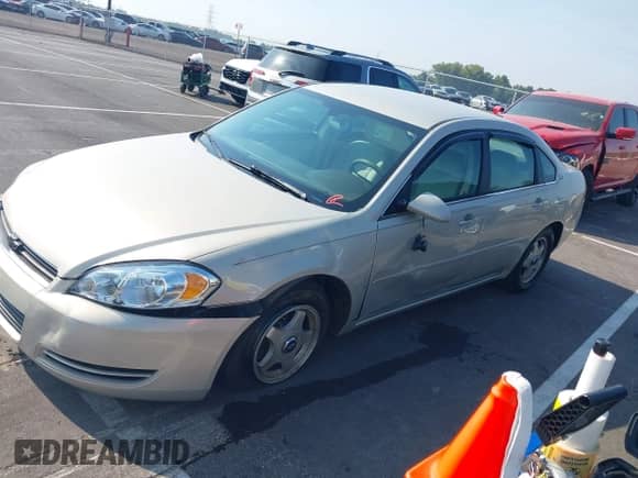 2008 Chevrolet Impala LT z VIN 2G1WT58K781278262, wystawiony jako IAAI lot #43214101 z przebiegiem 191 540 mil mil oraz . Historia ofert i sprzedaży dostępna na DreamBid. Obrazek 2.