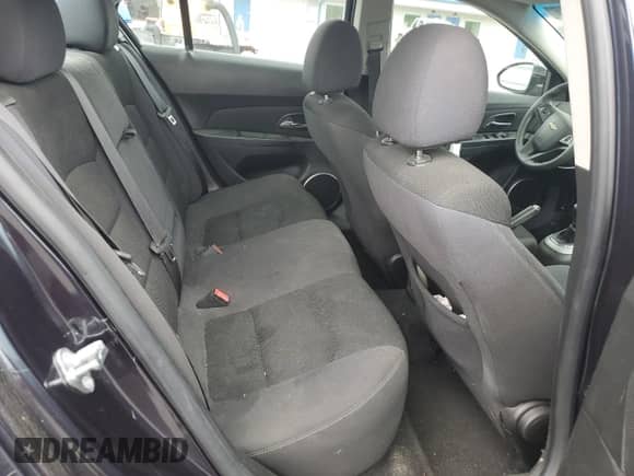 2015 Chevrolet Cruze LT z VIN 1G1PD5SB8F7274988, wystawiony jako Copart lot #63468685 z przebiegiem 187 932 mil mil oraz Szkoda całkowita • Salvage title. Historia ofert i sprzedaży dostępna na DreamBid. Obrazek 10.