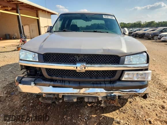 2007 Chevrolet Silverado 1500 LS with VIN 2GCEC13V271143900, listed as a Copart auction lot 80381165 with 200,941 mi miles and Salvage title. Bid and sale history available at DreamBid. Image 5.