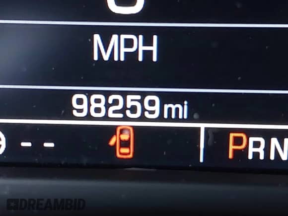2017 Chevrolet Tahoe LS с VIN 1GNSCAKC5HR111932, выставлен на аукционе IAAI как лот 43066537 с пробегом 98 259 миль миль и . История ставок и продаж доступна на DreamBid. Изображение 16.