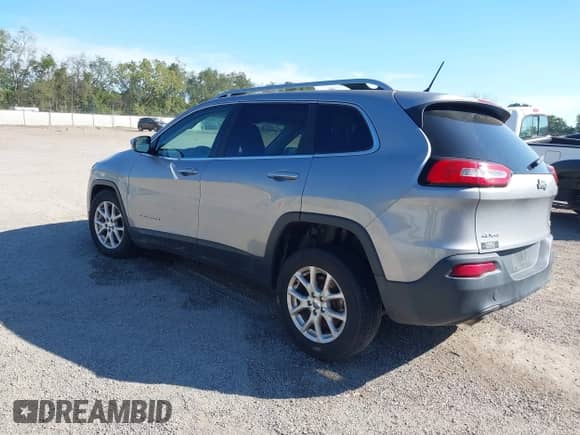 2014 Jeep Cherokee Latitude with VIN 1C4PJMCBXEW308071, listed as a IAAI auction lot 43196539 with 116,051 mi miles and . Bid and sale history available at DreamBid. Image 3.