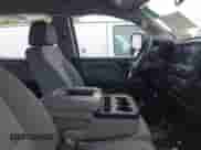 2016 Chevrolet Silverado 2500HD Work Truck с VIN 1GC1KUEG6GF193838, выставлен на аукционе IAAI как лот 41969110 с пробегом 72 392 миль миль и . История ставок и продаж доступна на DreamBid. Изображение 5.