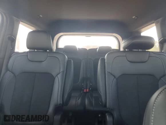 2024 Jeep Grand Cherokee Altitude X с VIN 1C4RJKAGXR8624625, выставлен на аукционе Copart как лот 84584275 с пробегом 1 649 миль миль и Списание • Salvage title. История ставок и продаж доступна на DreamBid. Изображение 10.