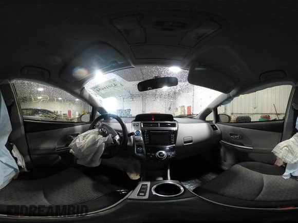 2016 Toyota Prius Three z VIN JTDZN3EU8GJ040904, wystawiony jako IAAI lot #43016654 z przebiegiem 220 169 mil mil oraz . Historia ofert i sprzedaży dostępna na DreamBid. Obrazek 18.