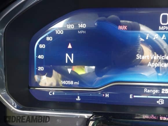 2024 Chevrolet Silverado 1500 LT Trail Boss z VIN 3GCUDFED9RG407845, wystawiony jako IAAI lot #41843864 z przebiegiem 14 058 mil mil oraz . Historia ofert i sprzedaży dostępna na DreamBid. Obrazek 15.
