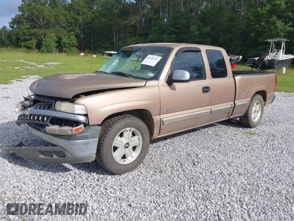 2002 Chevrolet Silverado 1500 LS с VIN 1GCEC19T32Z313476, выставлен на аукционе IAAI как лот 42474716 с пробегом 280 361 миль миль и . История ставок и продаж доступна на DreamBid. Изображение 2.